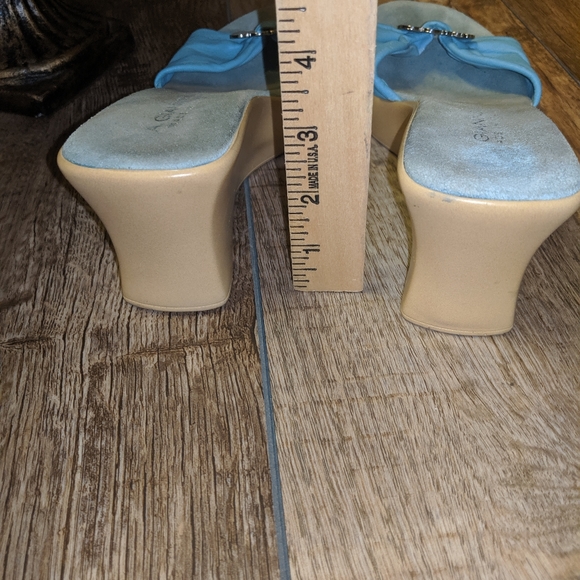 Gianetti Blue Slip On Wedges size 6. #F - Picture 6 of 7